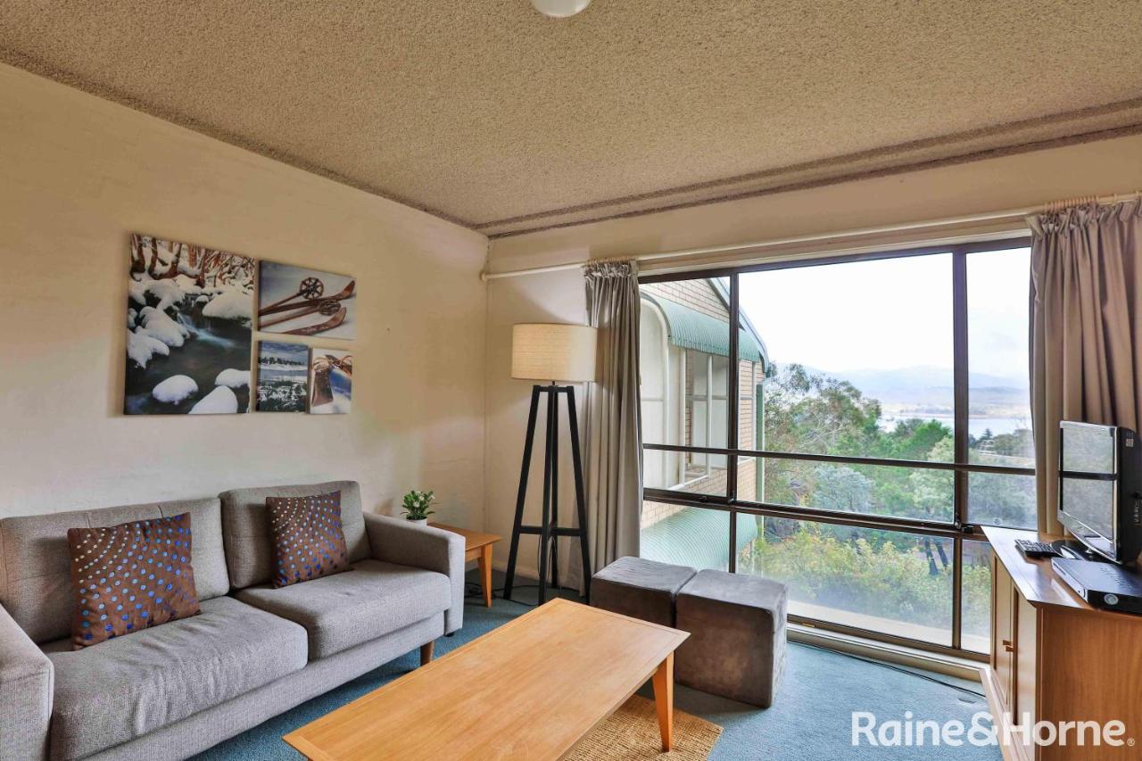 Mountain View, Kirwan 9 Apartment *
