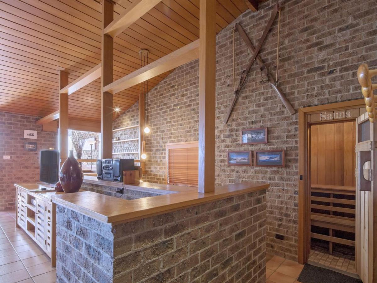 Bundilla 4 - 3br L Balcony L Bbq L Views L Wifi L Air-con Holiday home Jindabyne