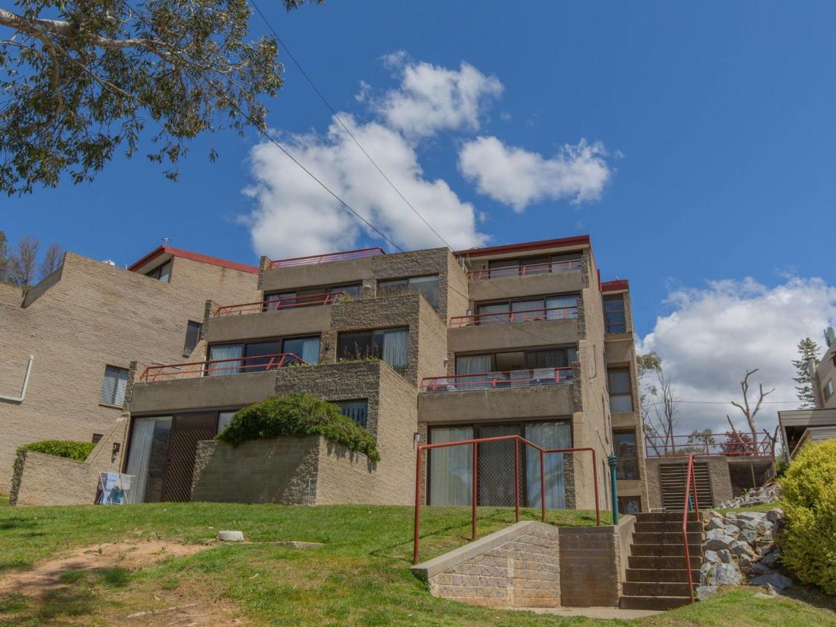 Tanderra 17 28 Park Road Holiday home Jindabyne