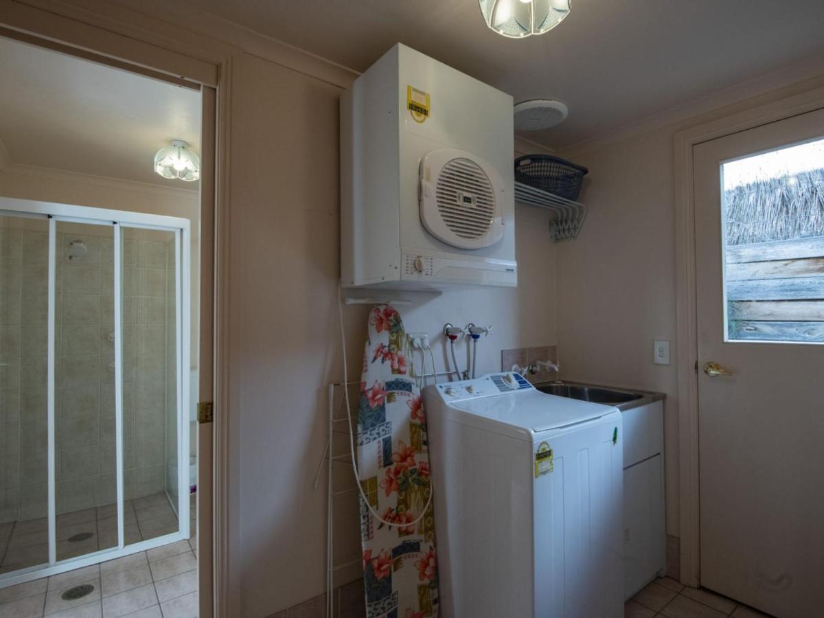 Beloka 7 - 2br Townhouse L Views L Bath L Wifi Holiday home Jindabyne