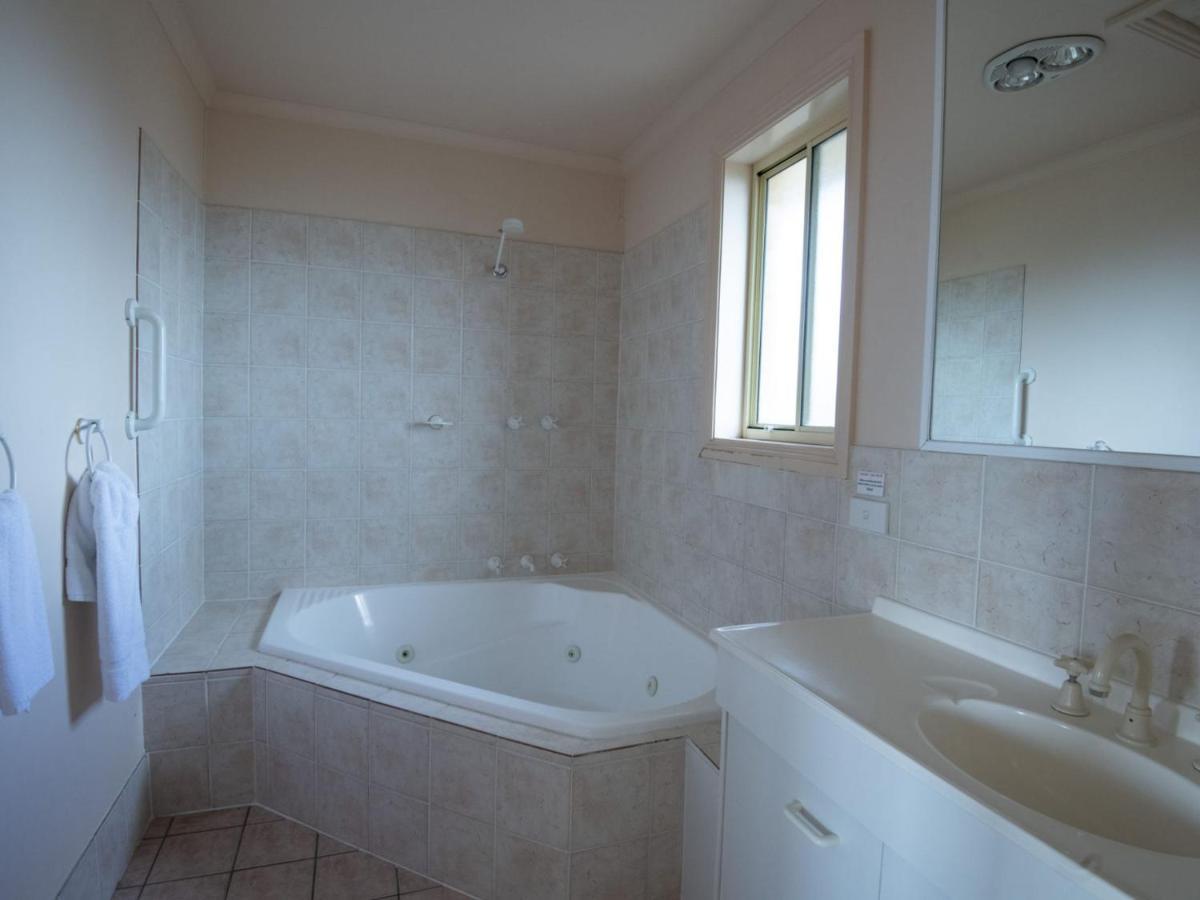 Beloka 7 - 2br Townhouse L Views L Bath L Wifi Holiday home