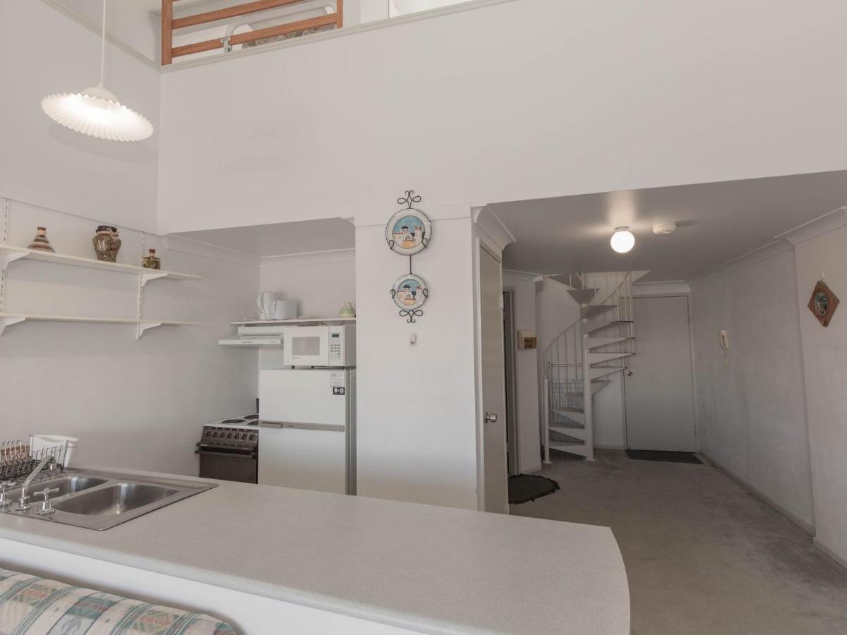 Apartment Razorback 1 *