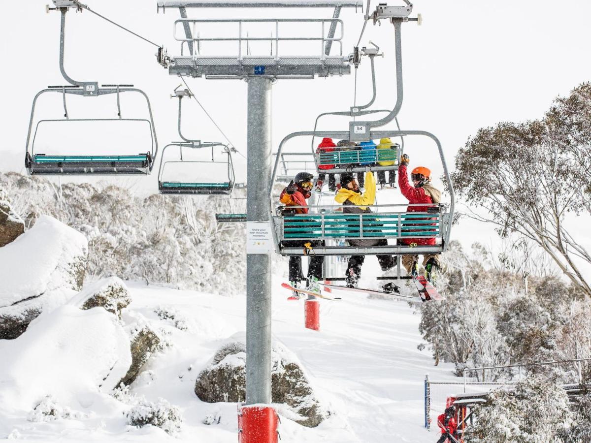 Snowgums On The - Charming 4br L Amazing Views L Balcony Holiday home Jindabyne