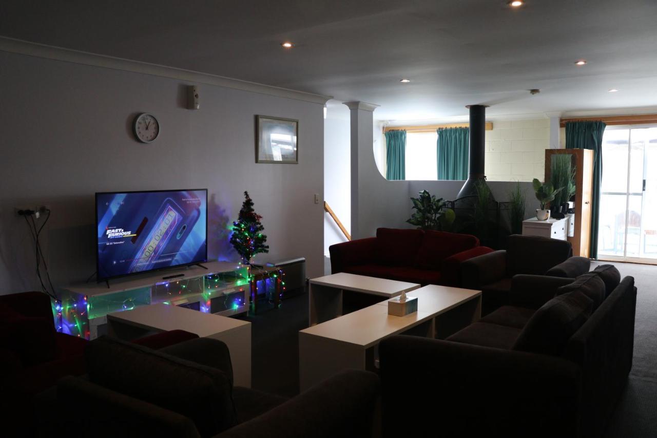 Chalet Jindabyne Bed & Breakfast Jindabyne