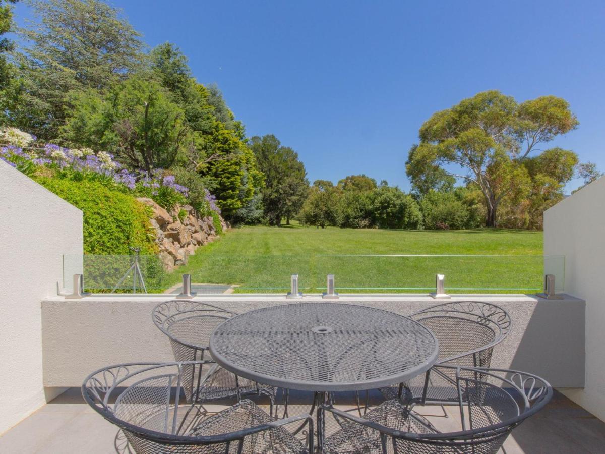 Apartment Horizons 505/10 Kosciuszko Road *