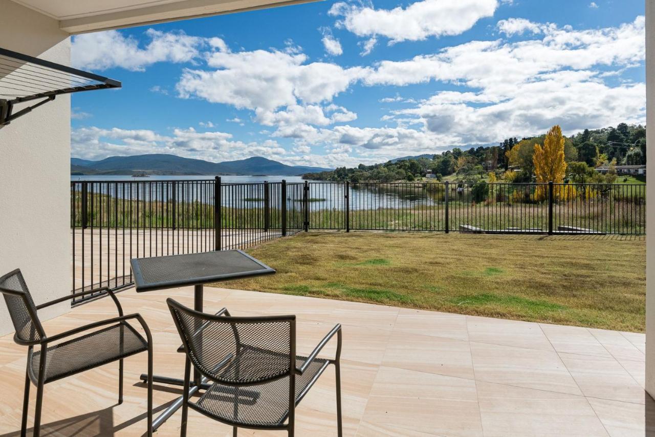 Villavista - 4br Luxury Townhouse L Pet Friendly L Views L Wifi L Bbq Holiday home Jindabyne
