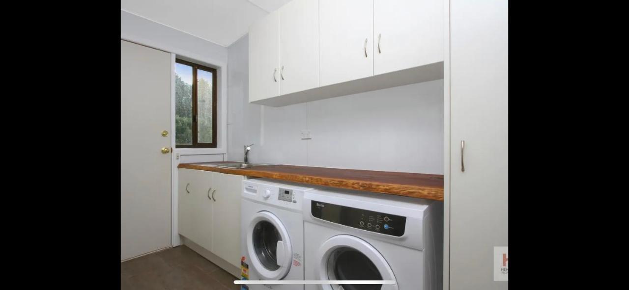 Holiday home 3 Bedroom Lakeview With Drying/bike