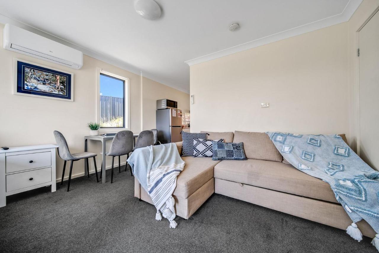 Poley Cow - & Mountain Views L Air-con L Parking Holiday home *