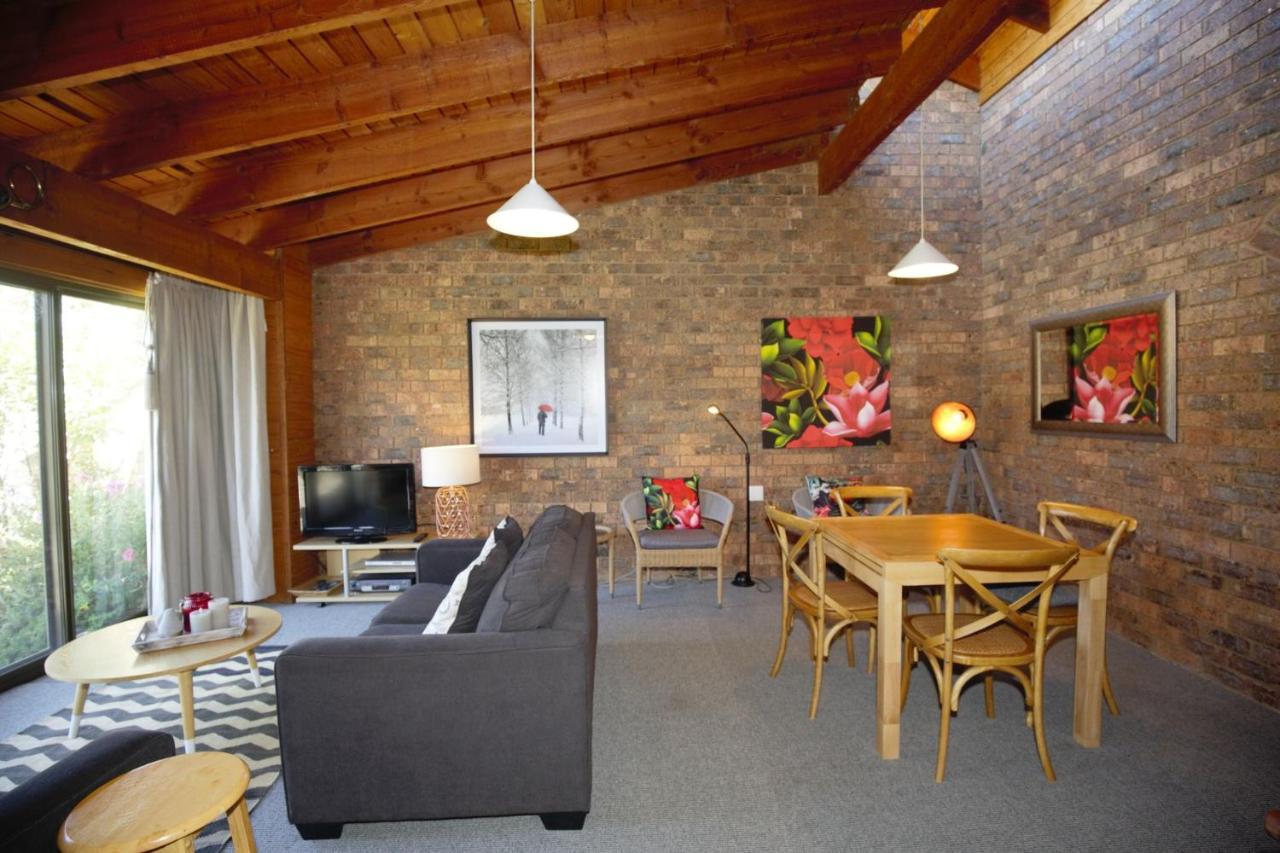 Koola 2 41 Townsend Street *
