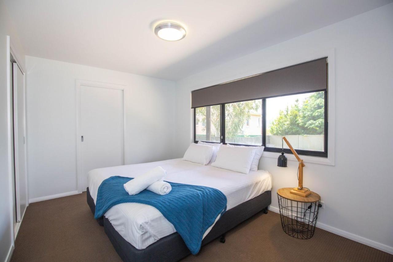 25a Twynam Street *