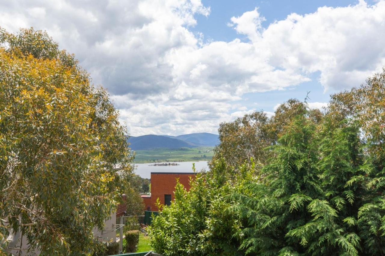 25a Twynam Street