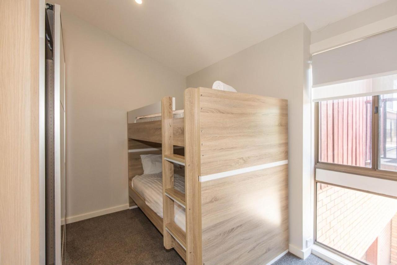 Eliza Lee 2 50 Gippsland Street Apartment