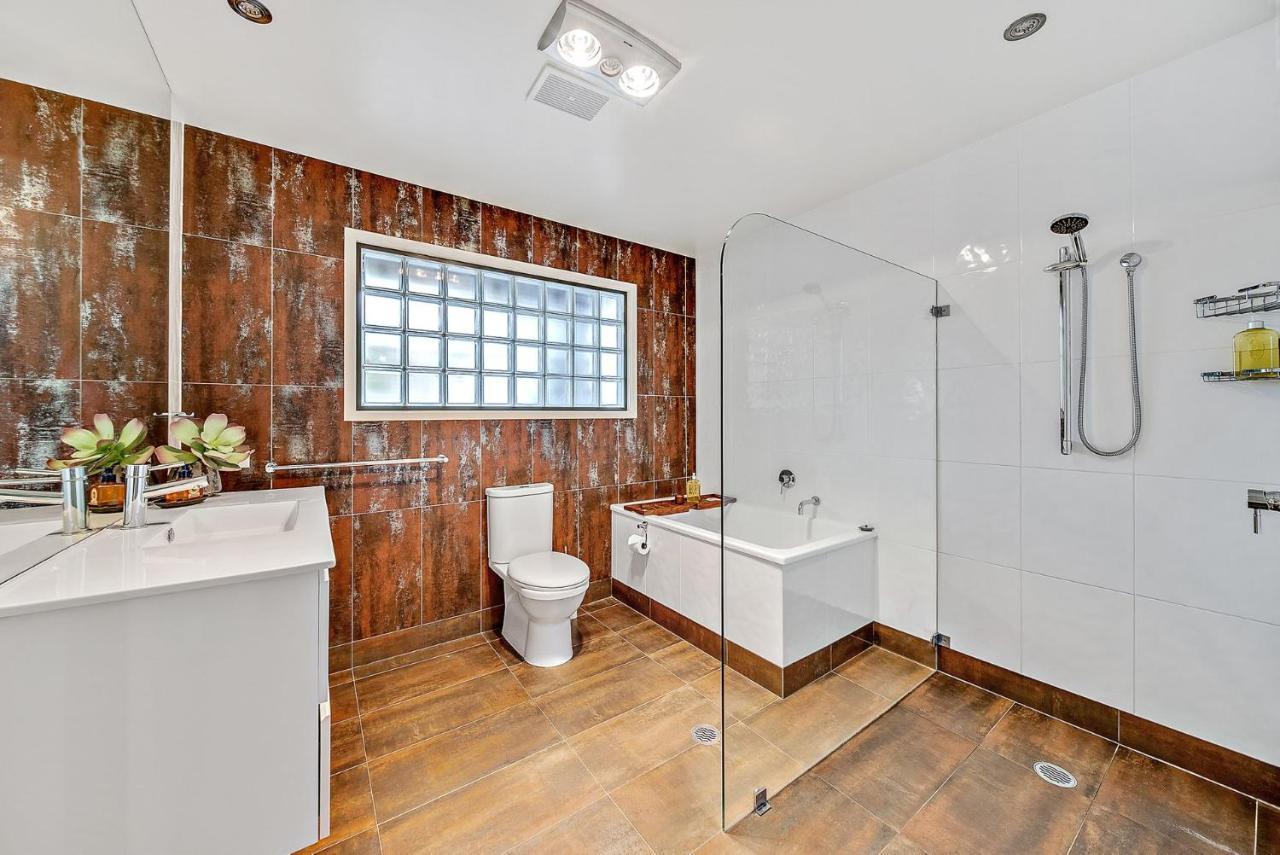 Ned Kelly's Retreat - Stunning 3br Townhouse L Views L Wifi L Bbq Holiday home