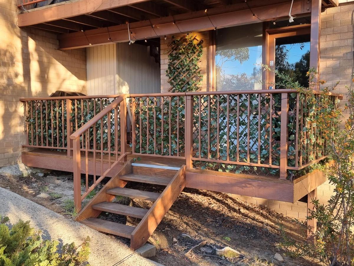 The Hideaway - Views I & Bike Storage I I Free Wifi I Bbq I Parking * Jindabyne