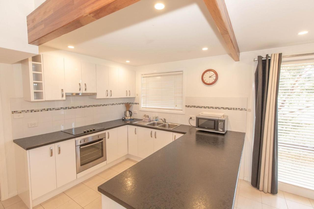 Kestrels Rest 116 Gippsland Street Holiday home