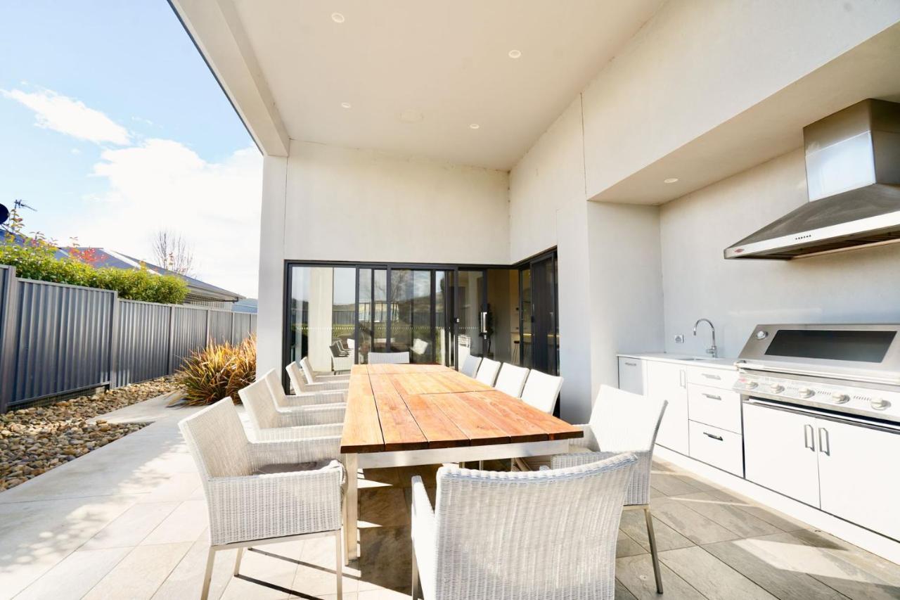 Pinecone - Luxury 4br L Ev Charger L Fire Pit L Wifi L Bbq L 4 Car Garage * Jindabyne