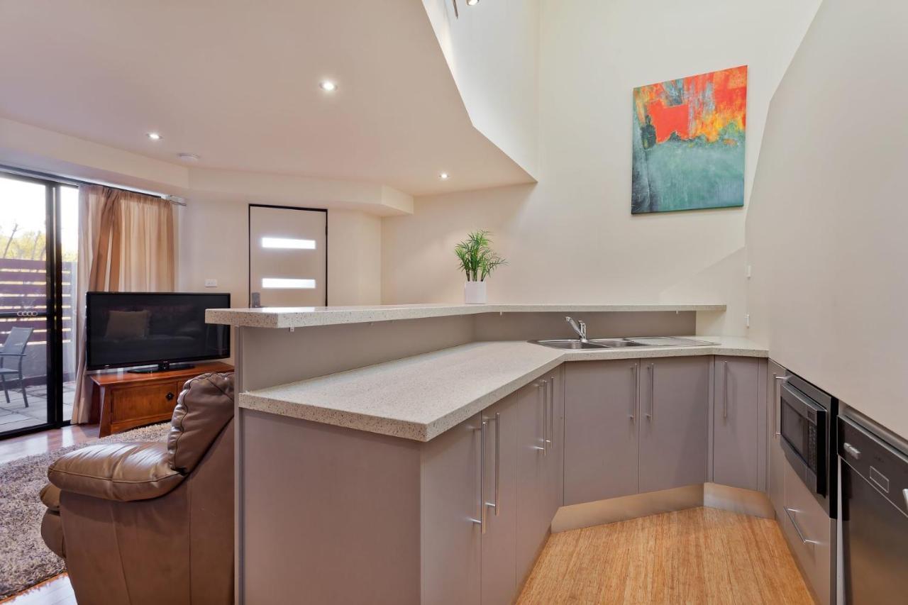 Khione 7 Of 23 Kirwan Close Holiday home *