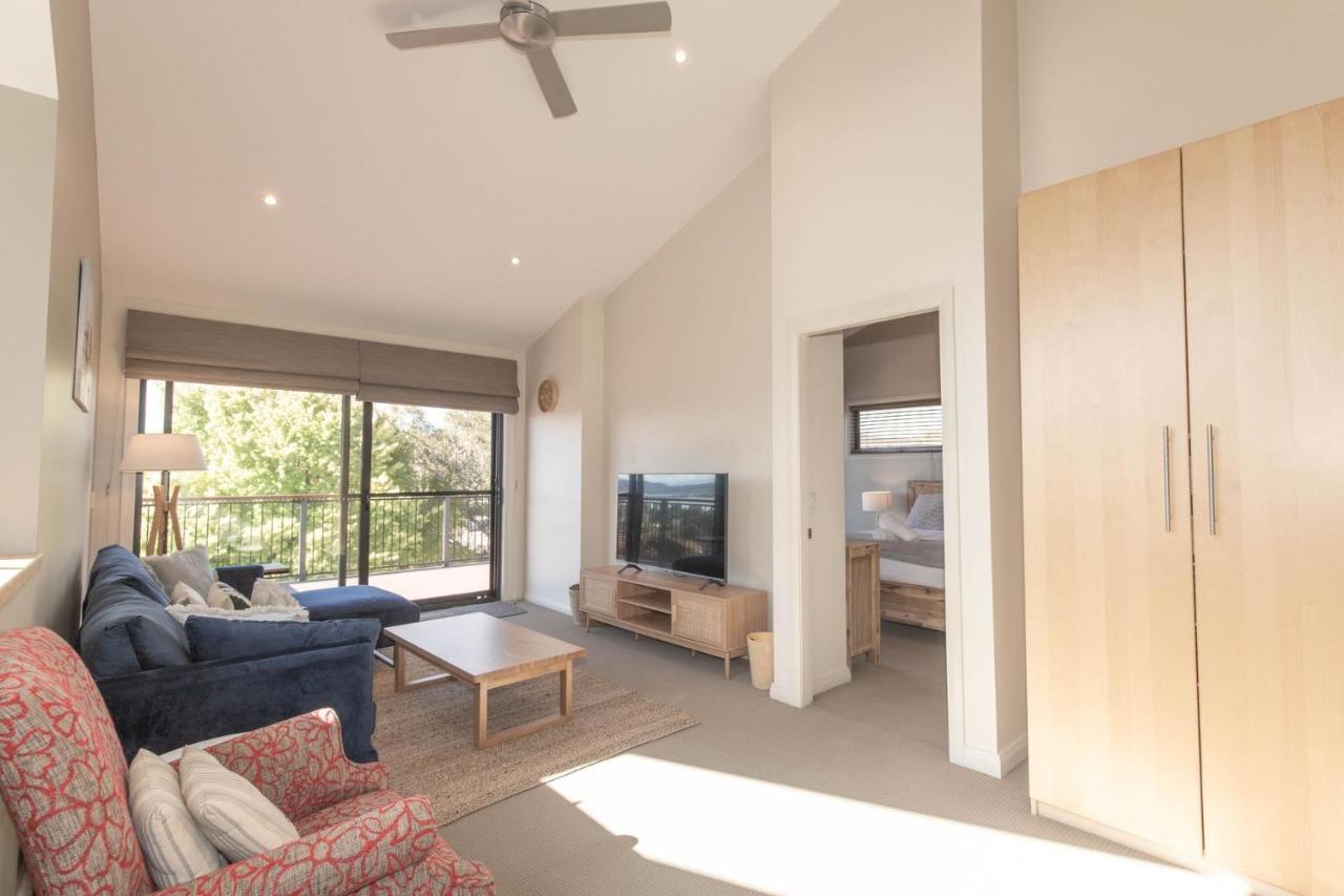 Bogong Lakeview 1 Of 19 Bogong Street Holiday home *