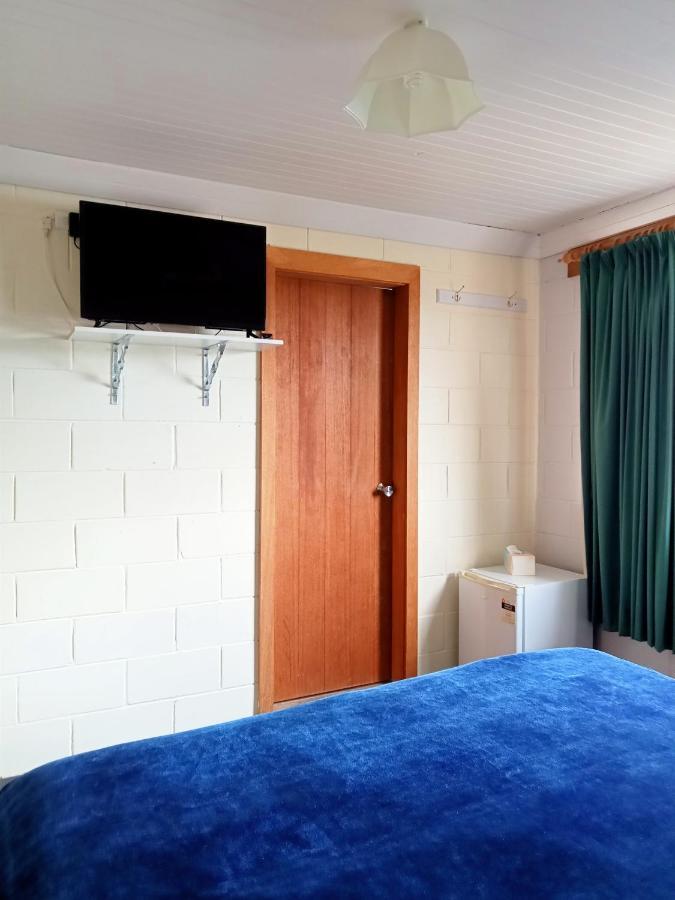 Chalet Jindabyne Bed & Breakfast Jindabyne