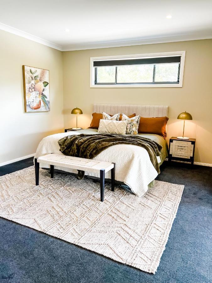 Hamilton House - Snowy Mountain Luxury