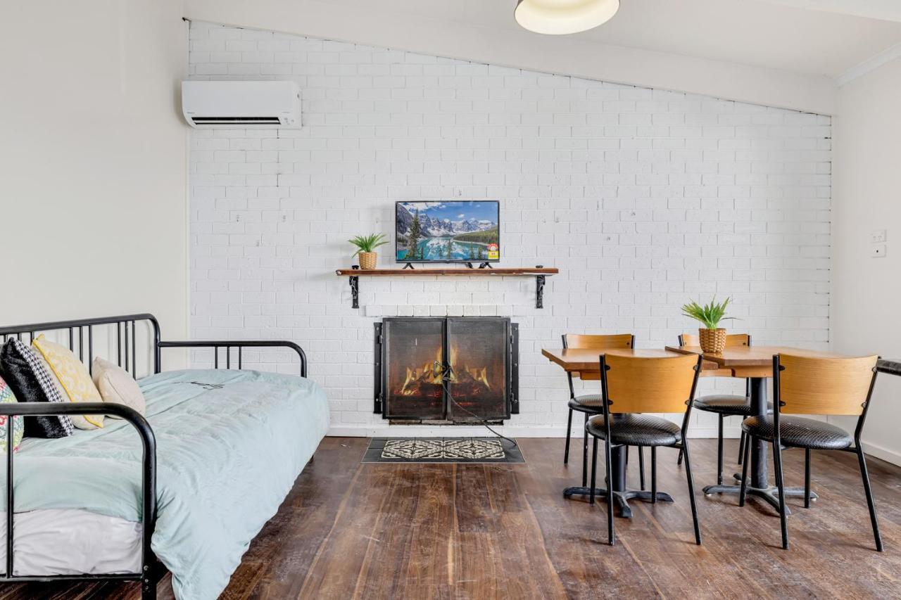 Alps Lakeview