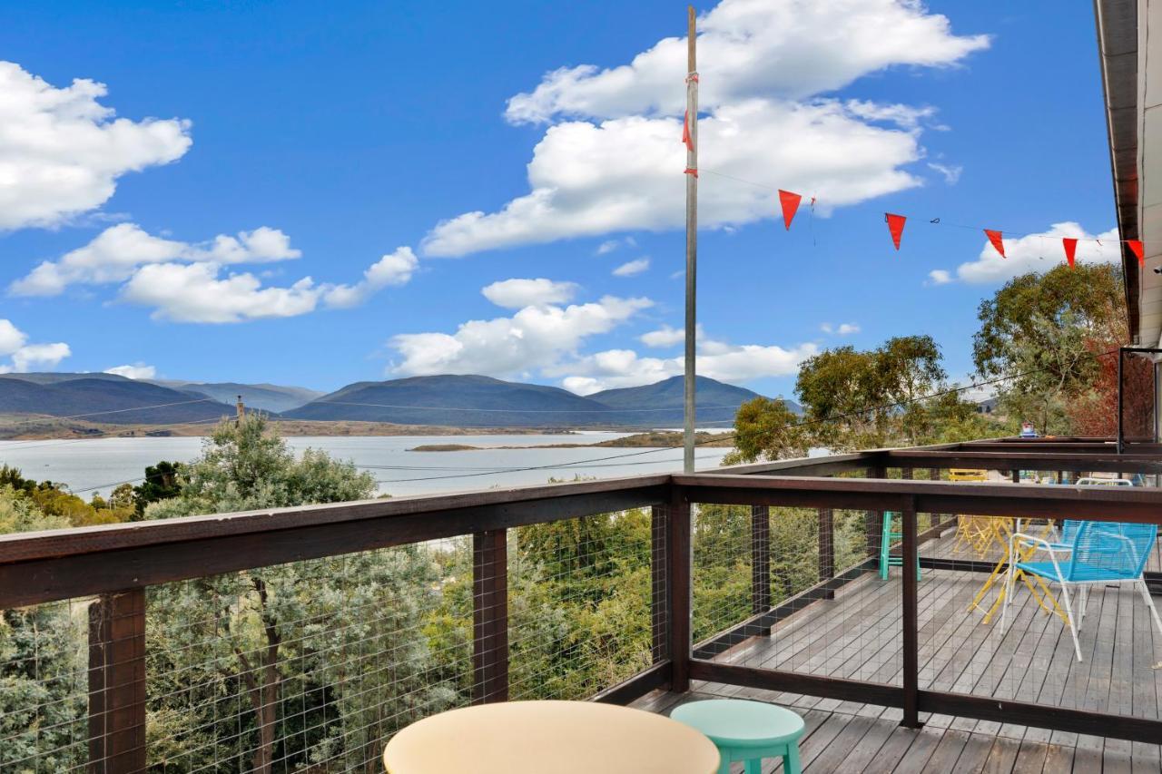 Alps Lakeview Lodge *
