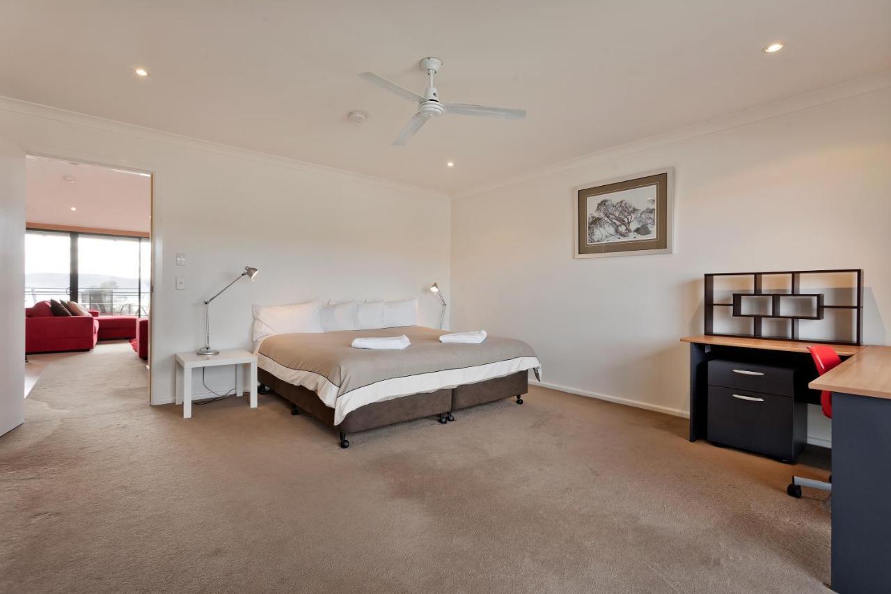 Apartment Stockyards 3 - Luxury Townhouse *