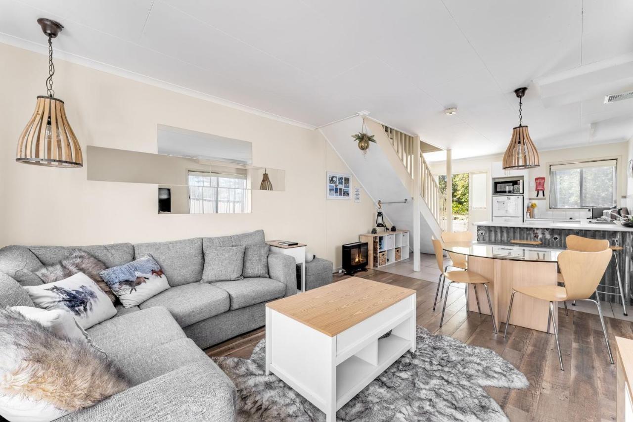 Holiday home Lakeside Townhouse - 2br Modern Townhouse L Views L Balcony L Walking Distance To Town Jindabyne