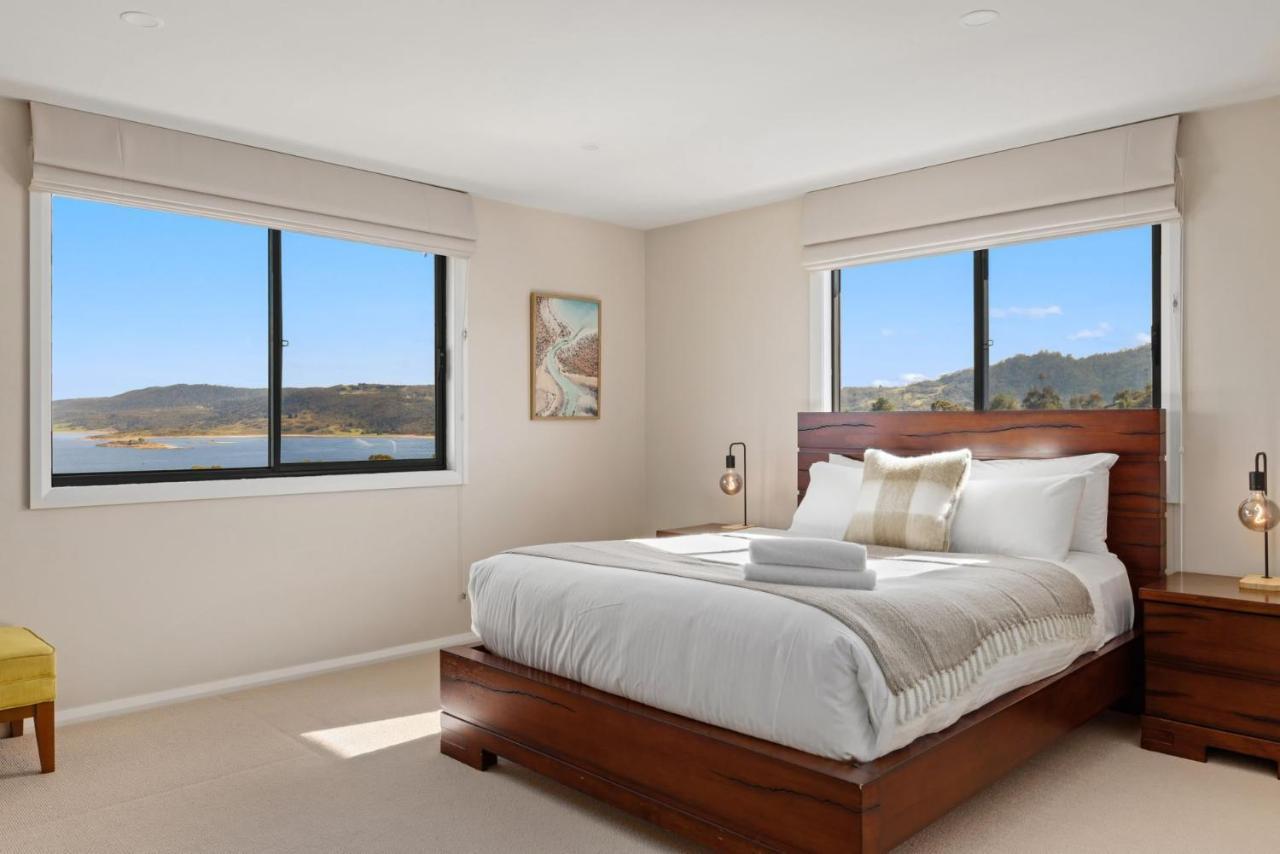View Retreat *
