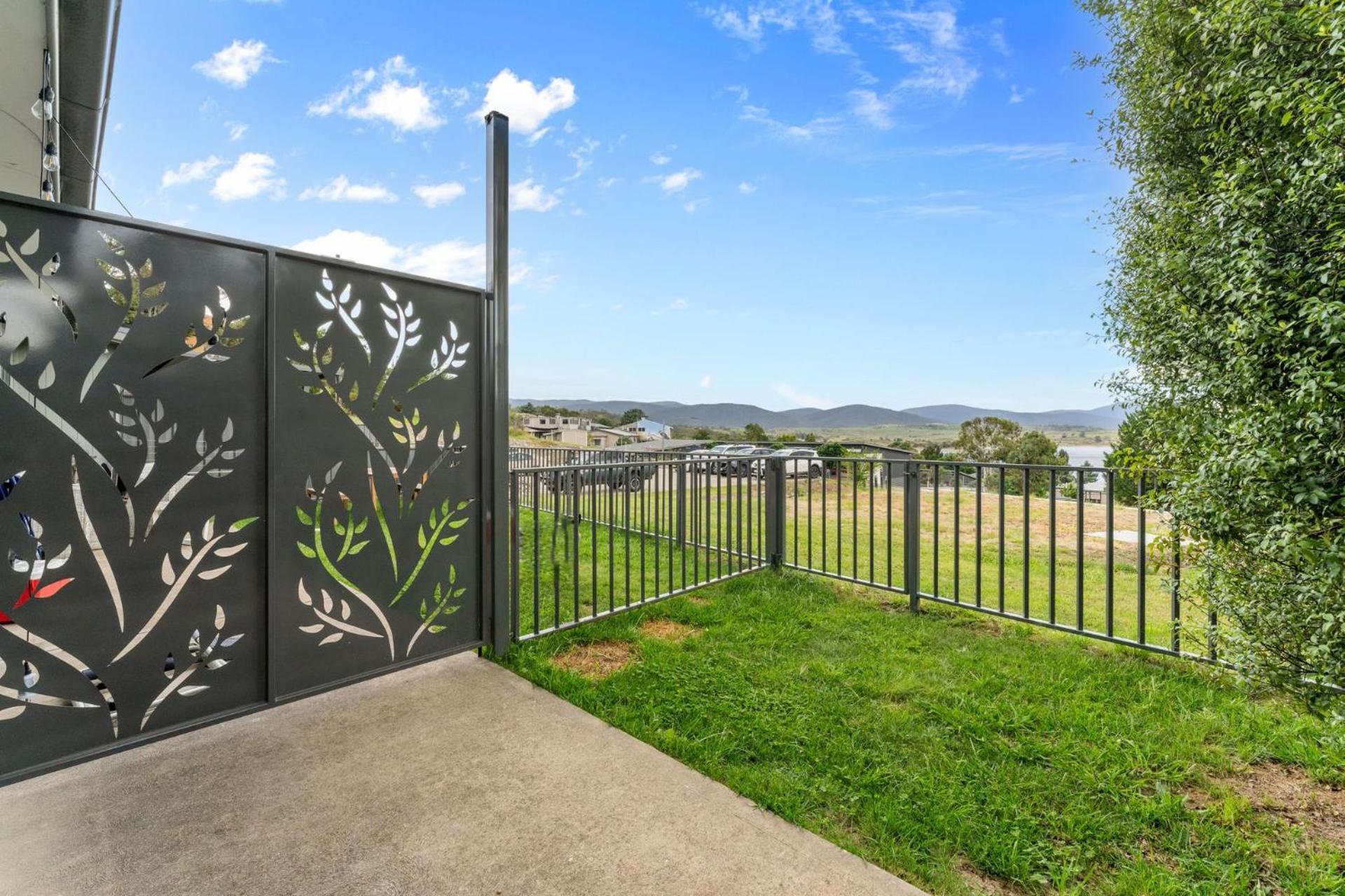 Holiday home Poley Cow - & Mountain Views L Air-con L Parking Jindabyne