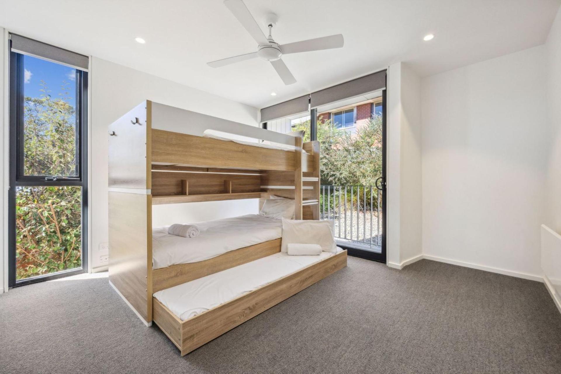 Chilam C * Jindabyne