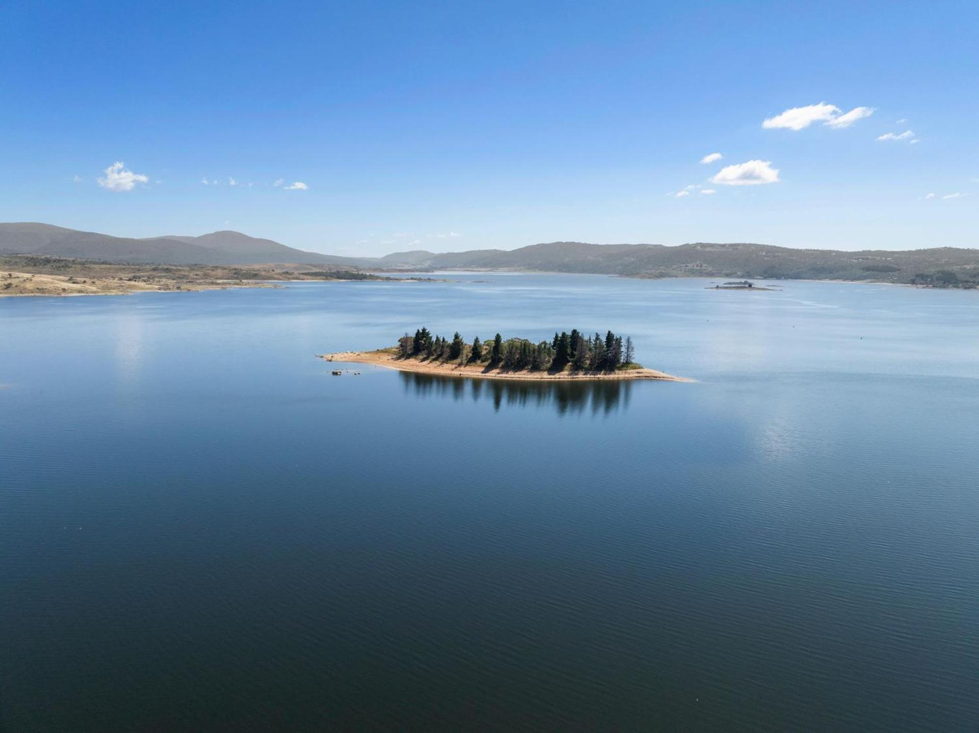 Horizons 404 * Jindabyne