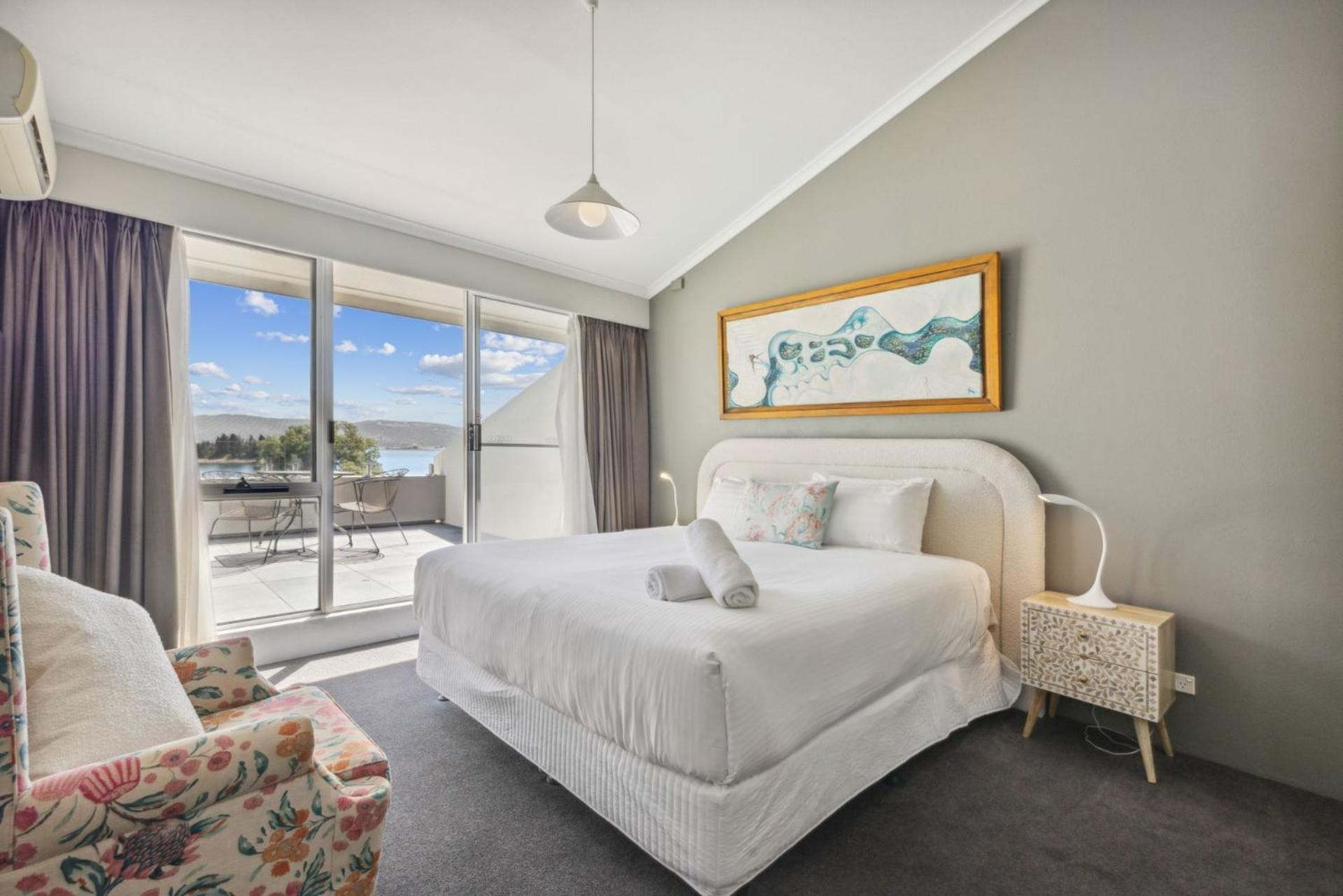 Horizons 404 Jindabyne