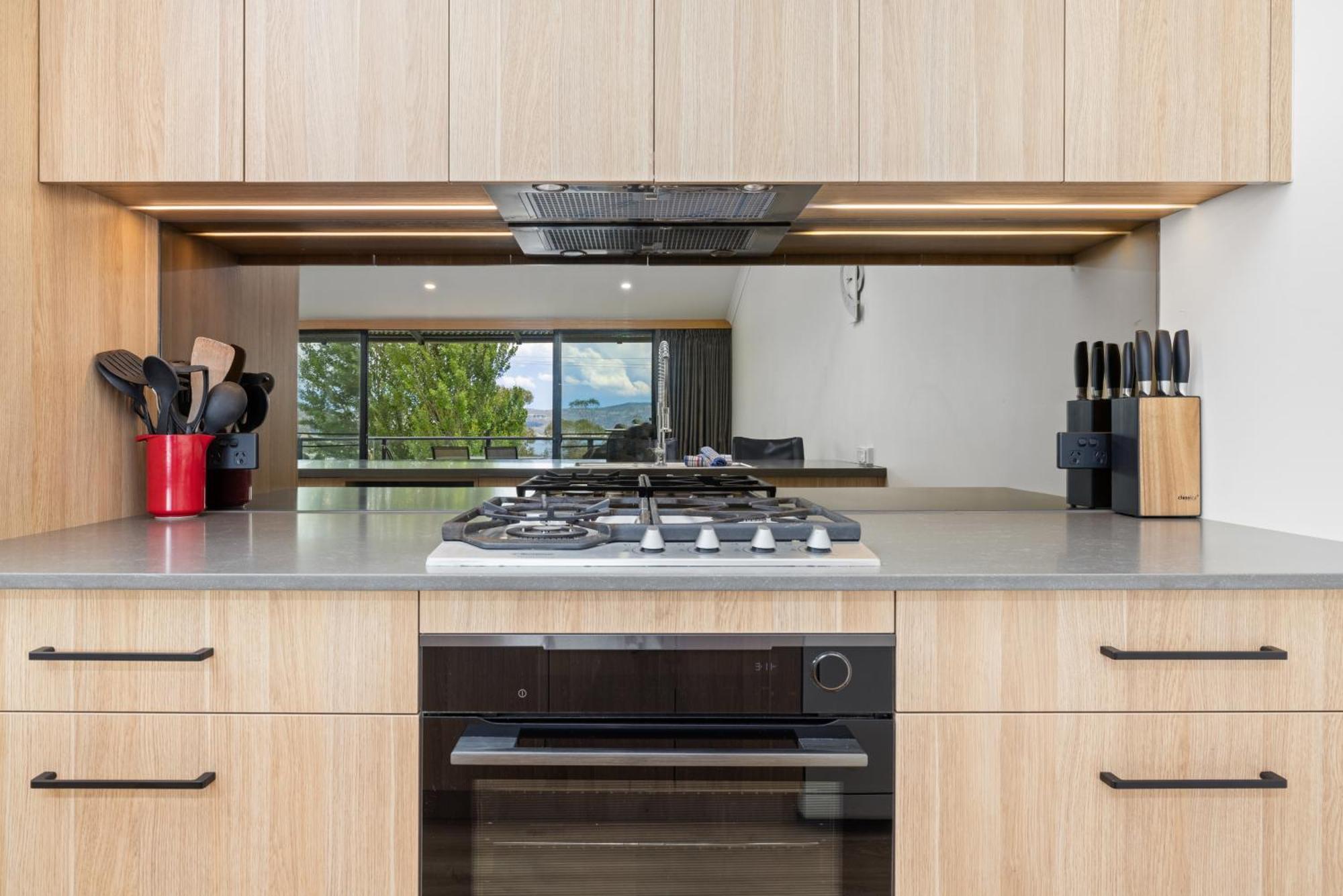 Apartment Stockyards 3 - Luxury Townhouse Jindabyne