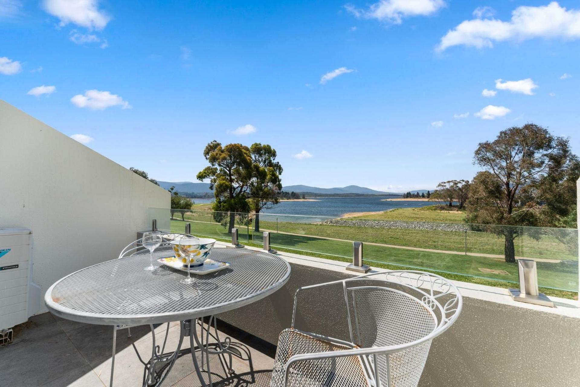 Horizons 216 Jindabyne