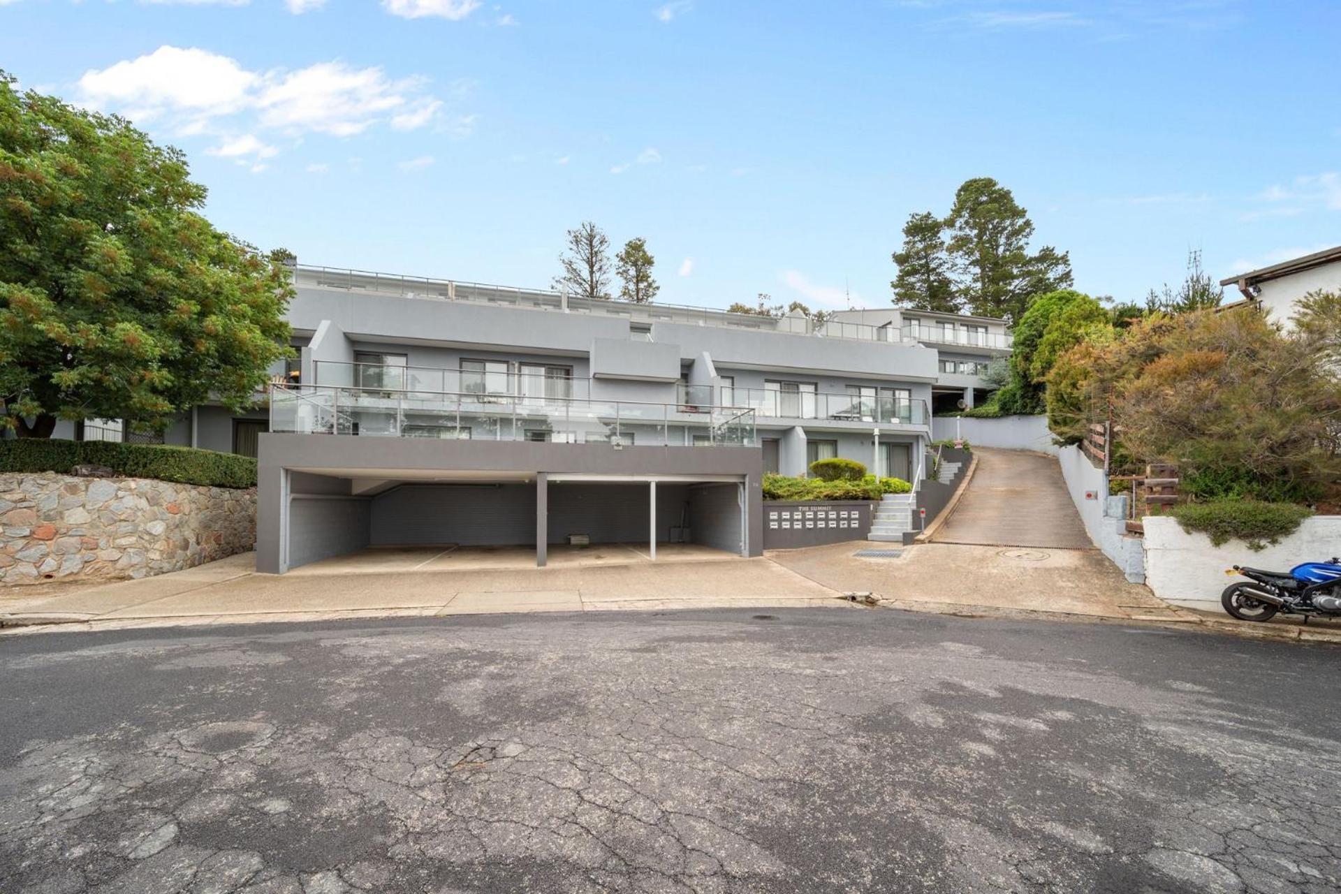 Holiday home Summit 9 - Stylish 3br L Amazing Views L Wifi L Bbq L Air-con Jindabyne