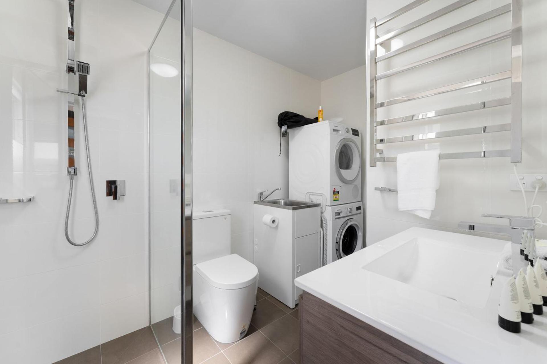 T Bar On Twynam - Modern 2br L Wifi L Netflix L Bbq L Smart Tv L Air-con Holiday home *