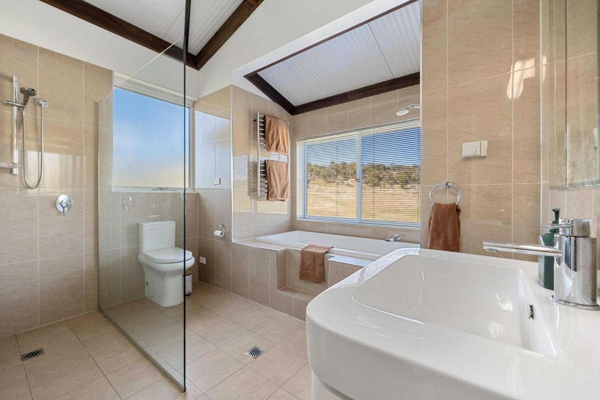 Old Hut Creek Chalet Holiday home