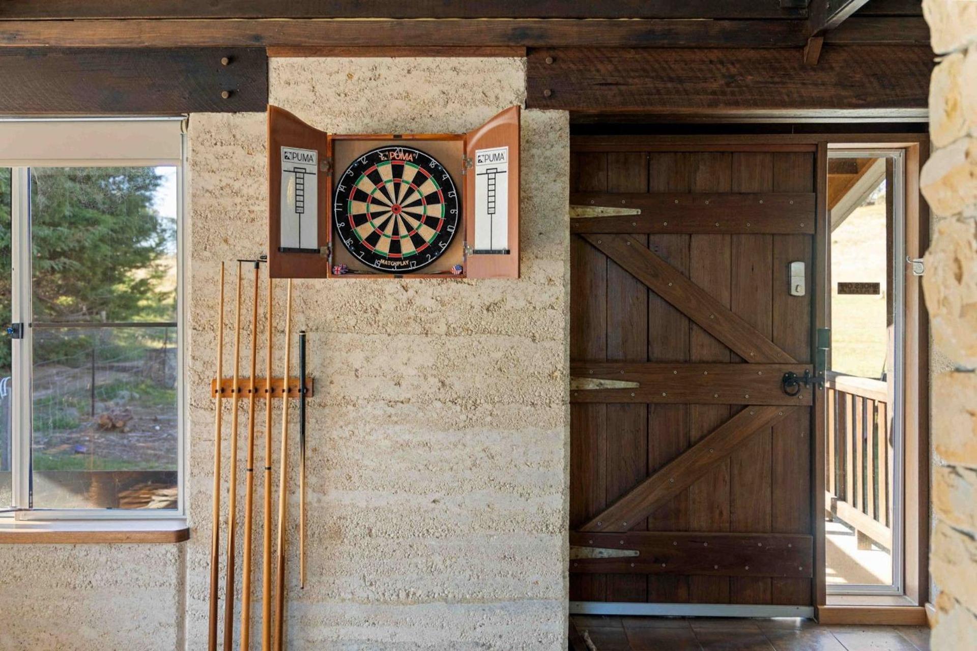 Old Hut Creek Chalet