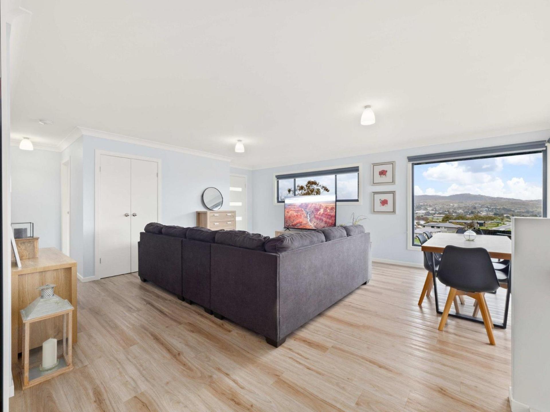 Bivouac * Jindabyne