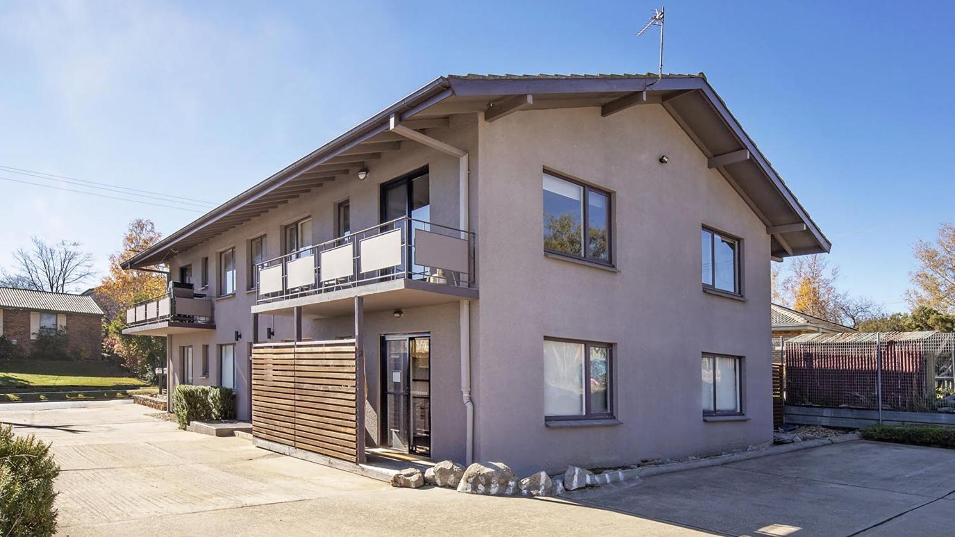 Yurali Apartment