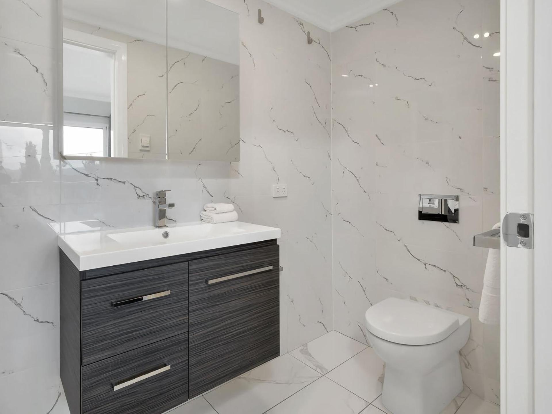 Alloura 2 Holiday home
