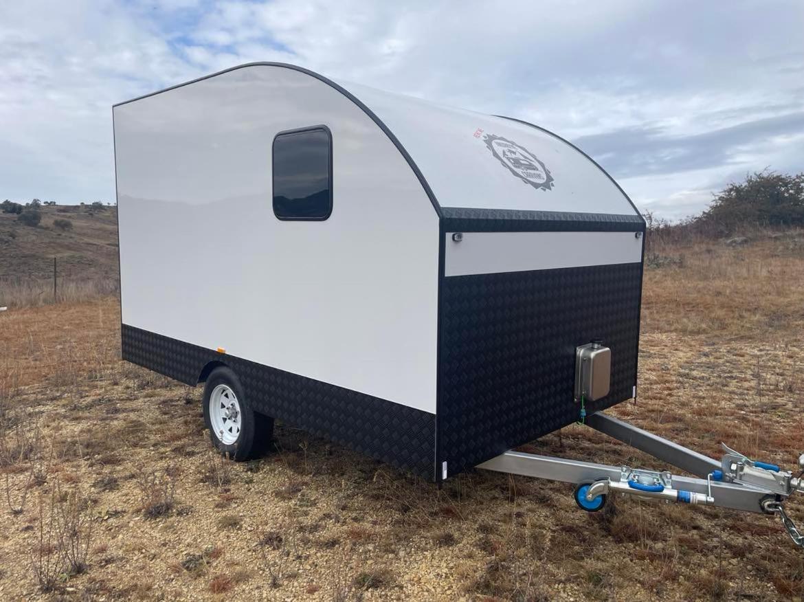 Campsite Caravan Hire *