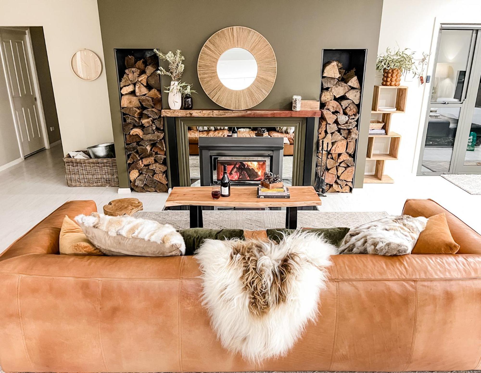 Hamilton House - Snowy Mountain Luxury Jindabyne