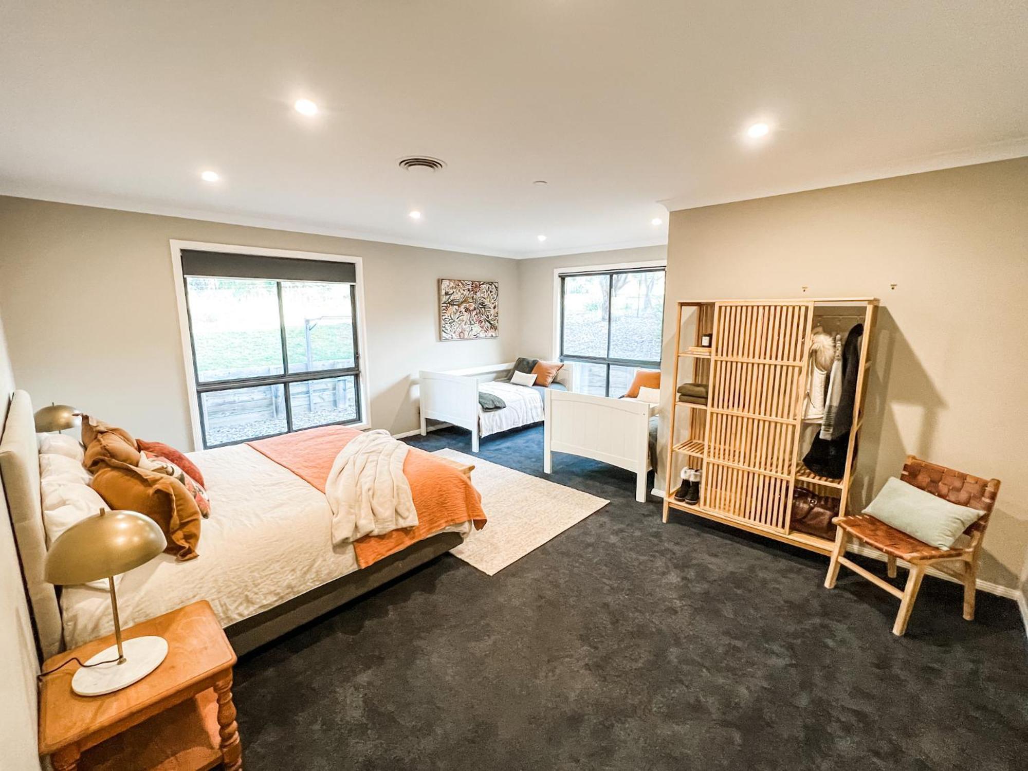 Villa Hamilton House - Snowy Mountain Luxury *