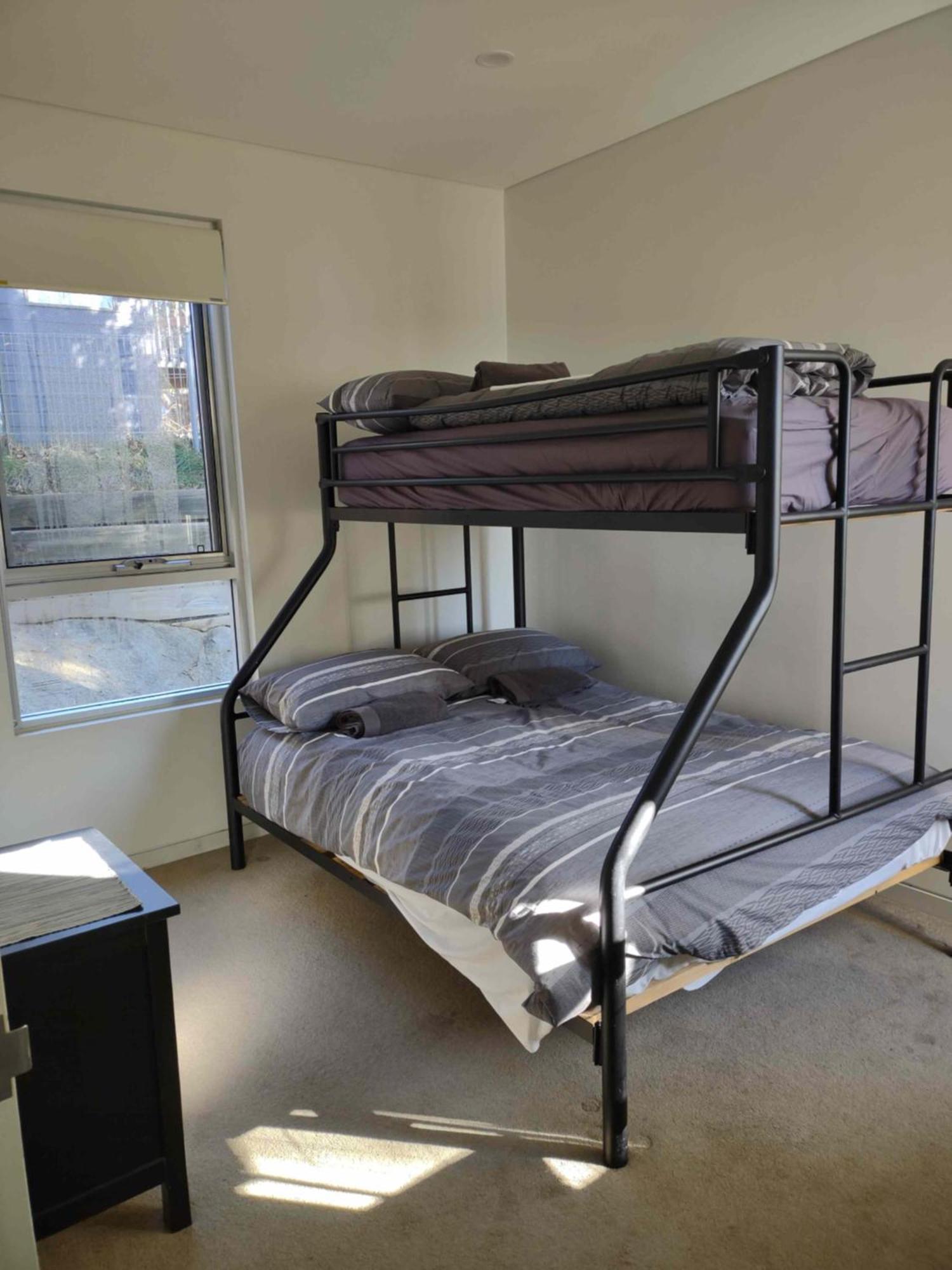Snowhaven Apartment *