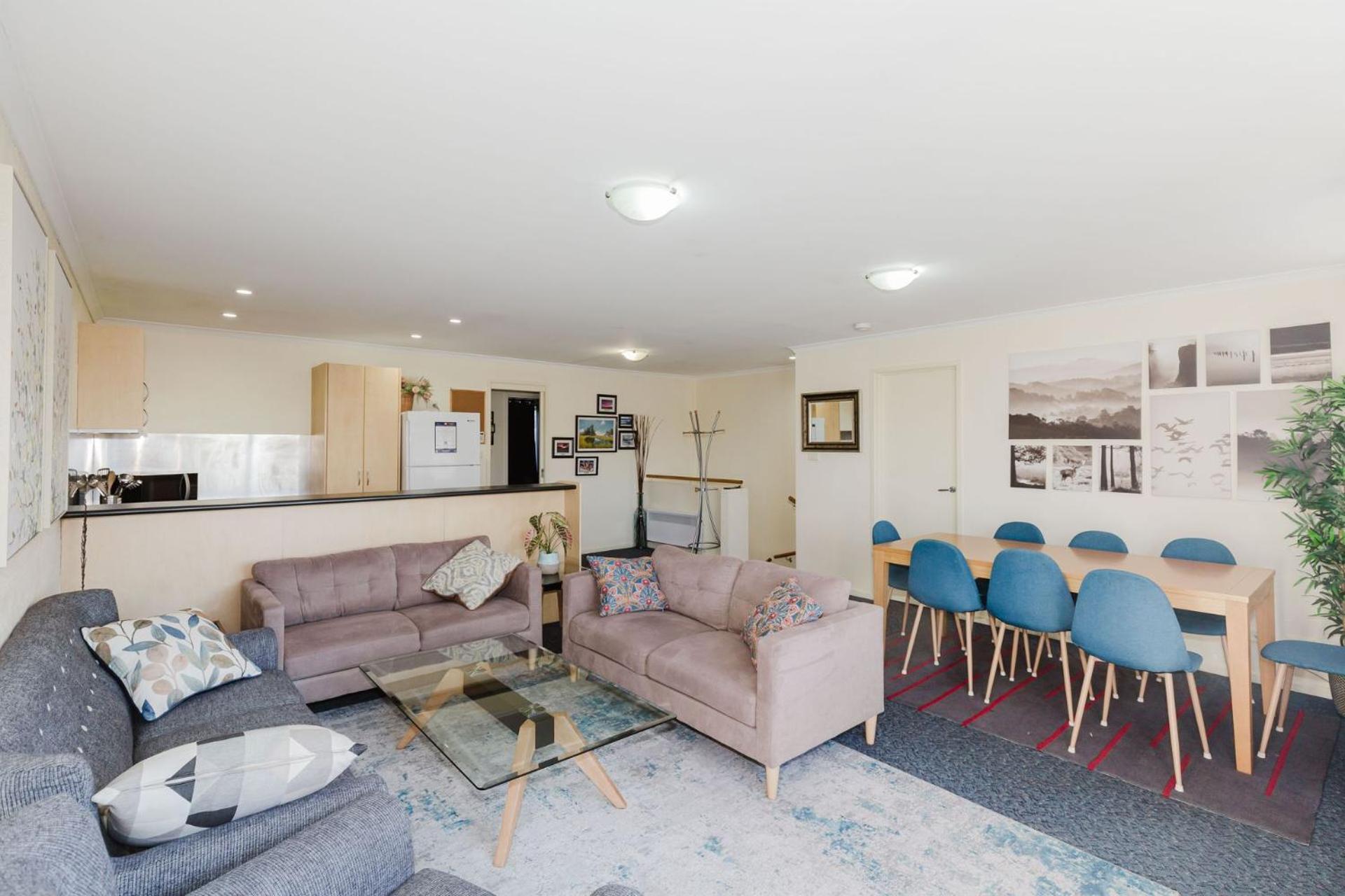 Holiday home Silvertrees 2
