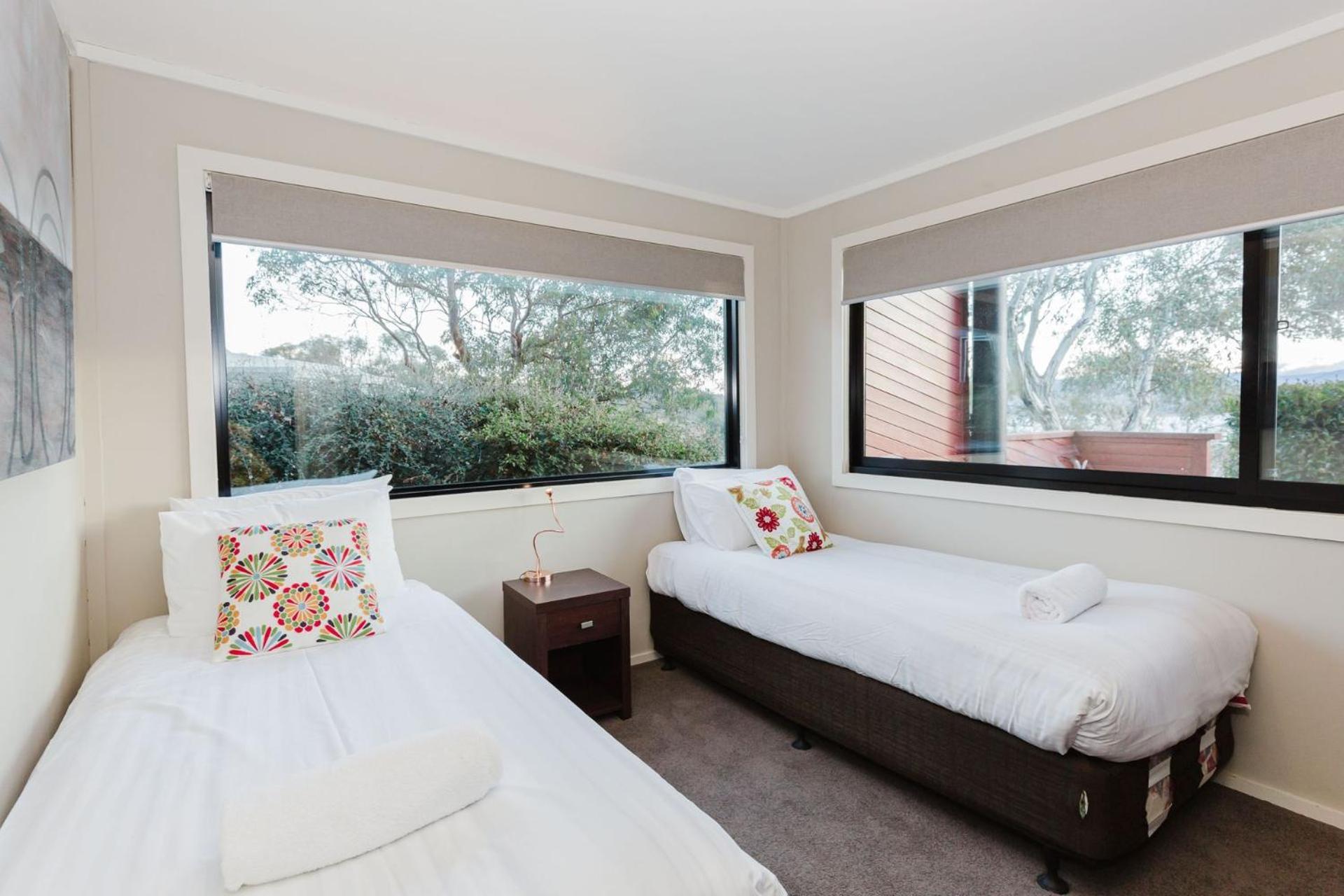 Holiday home 10 Kanangra Crescent - Entire *