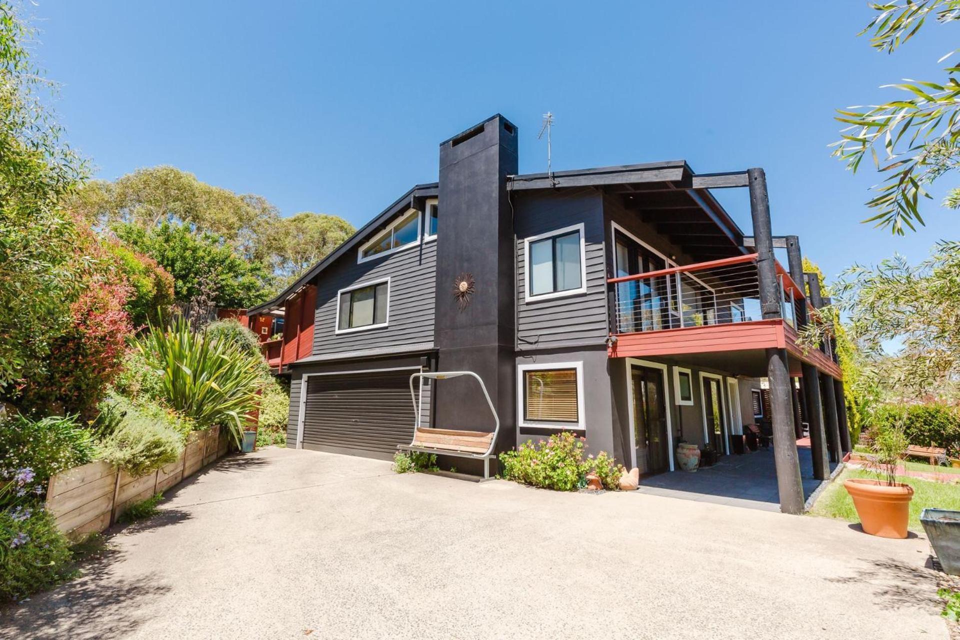 Holiday home 10 Kanangra Crescent - Entire *