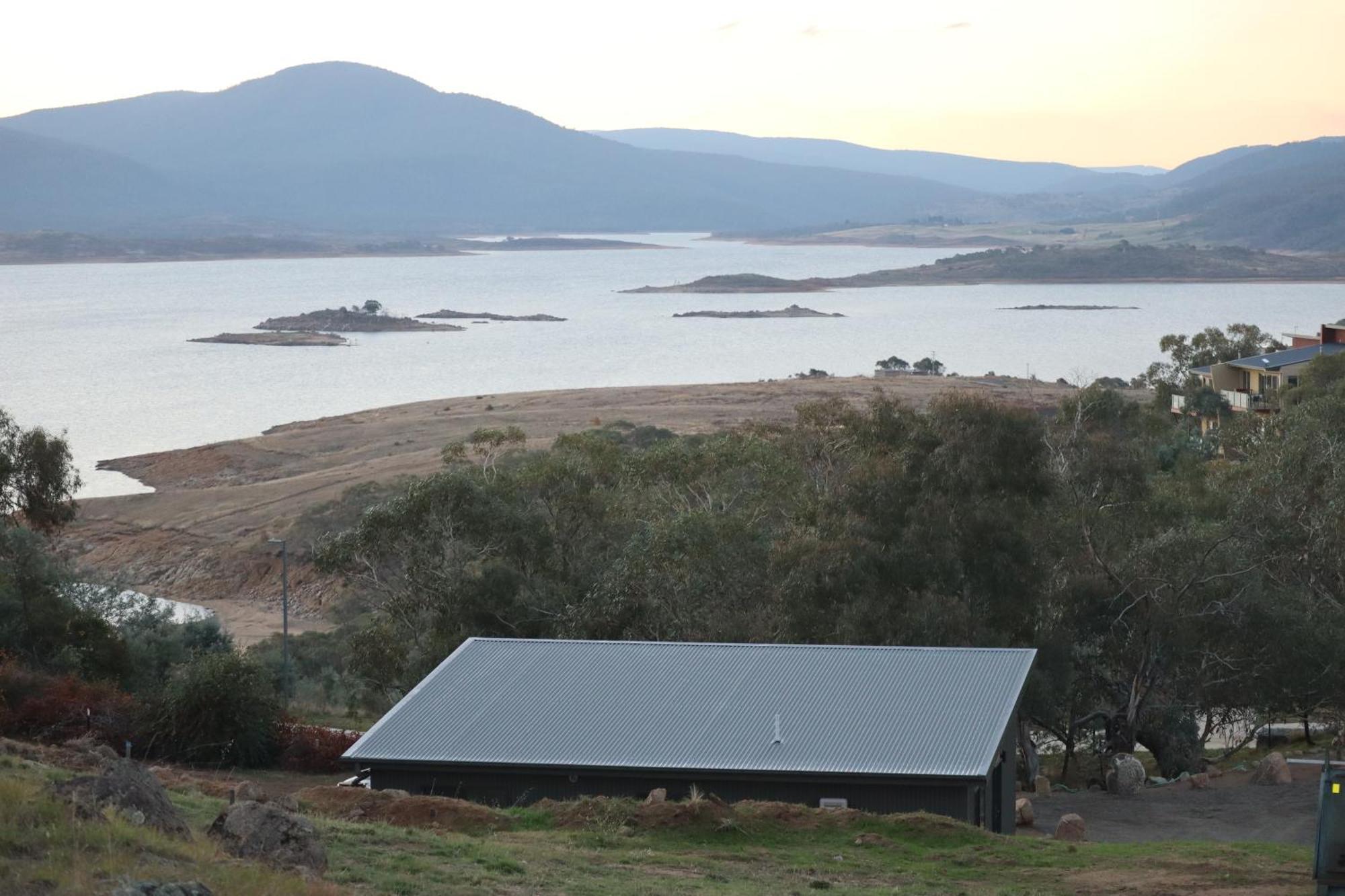 #2 New Modern Cabin With Amazing Views Over Lake *